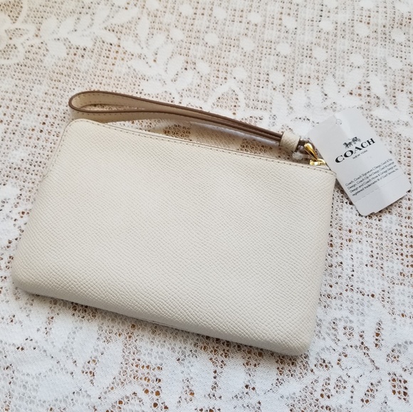 Coach Corner Zip Wristlet in Chalk - Picture 3 of 5